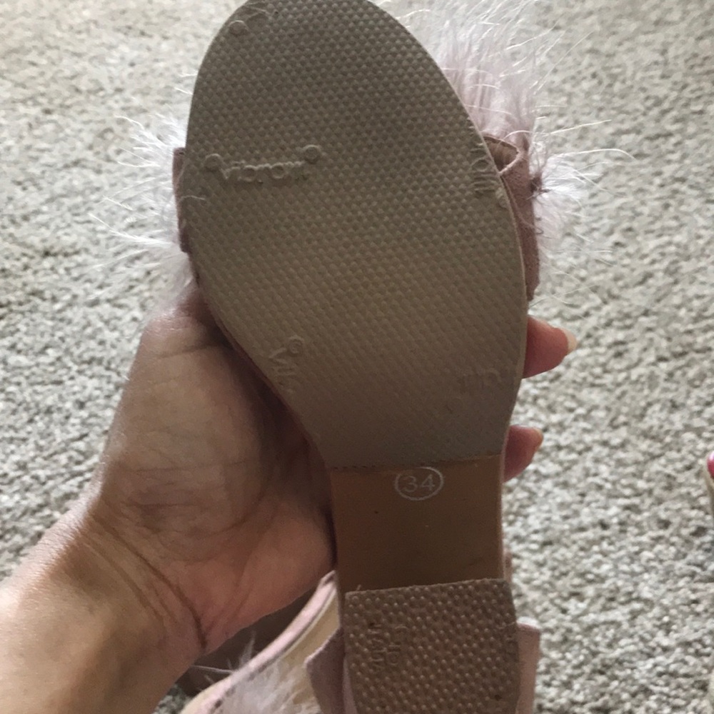 Shoes - Picture 3 of 6